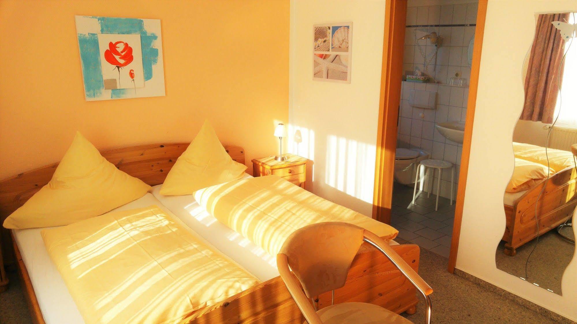 Naturwert Hotel Garni Ursula Krummhörn Zewnętrze zdjęcie